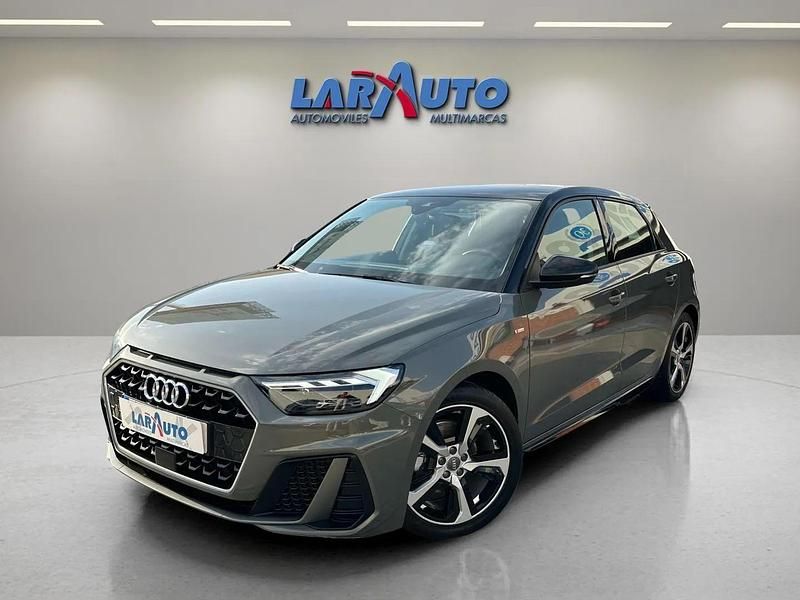 Usado Audi A1 Sportback S-Line 95 CV (69 kW) 2020 Gris nardo Utilitario