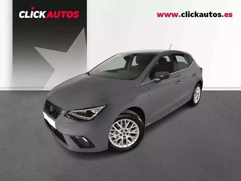 Gris Usado 2025 Seat Ibiza XCELLENCE Utilitario | 19.850 € (Un poco caro) - Imagen 1/4