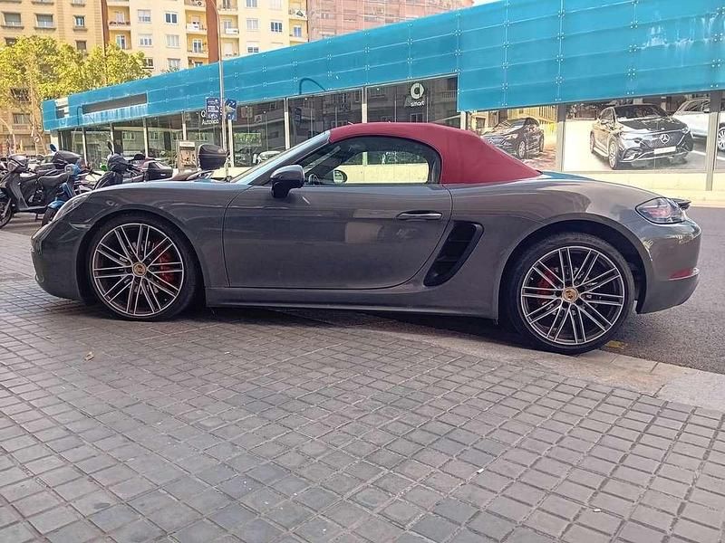 Usado Porsche Boxster S 351 CV (258 kW) 2017 Varios colores Descapotable
