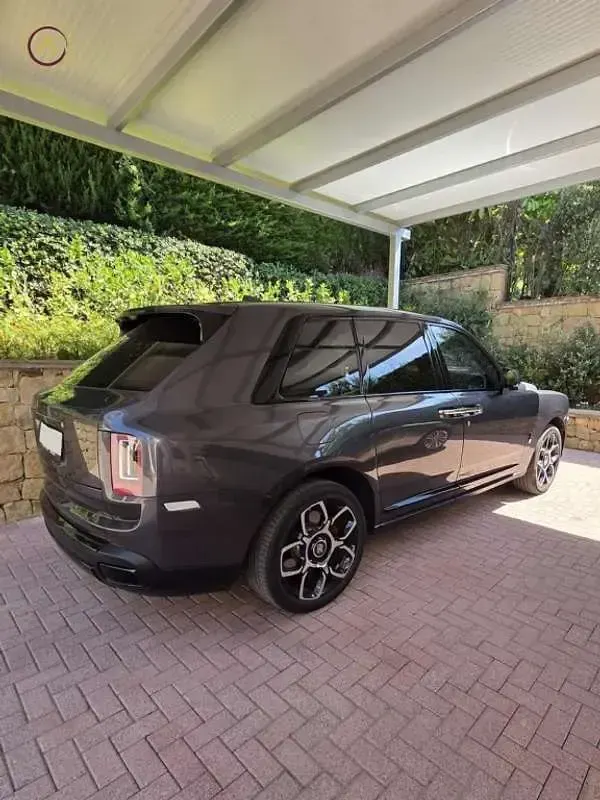 Usado Rolls Royce Cullinan 600 CV (441 kW) 2022 Gris SUV
