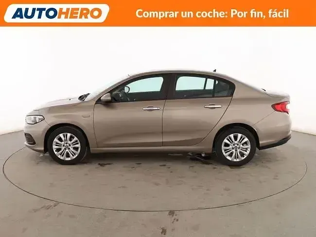 Usado Fiat Tipo Easy 95 CV (69 kW) 2018 Marrón Berlina