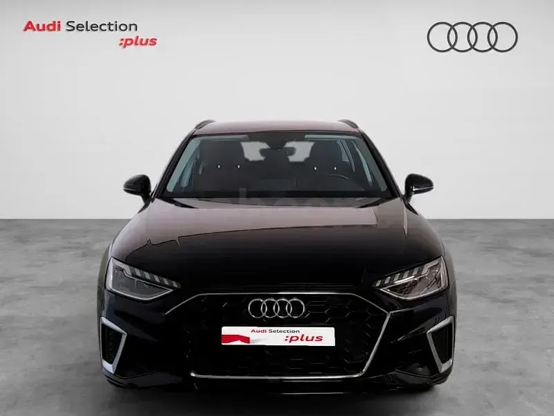 Usado Audi A4 S-Line 204 CV (150 kW) 2022 Negro Familiar