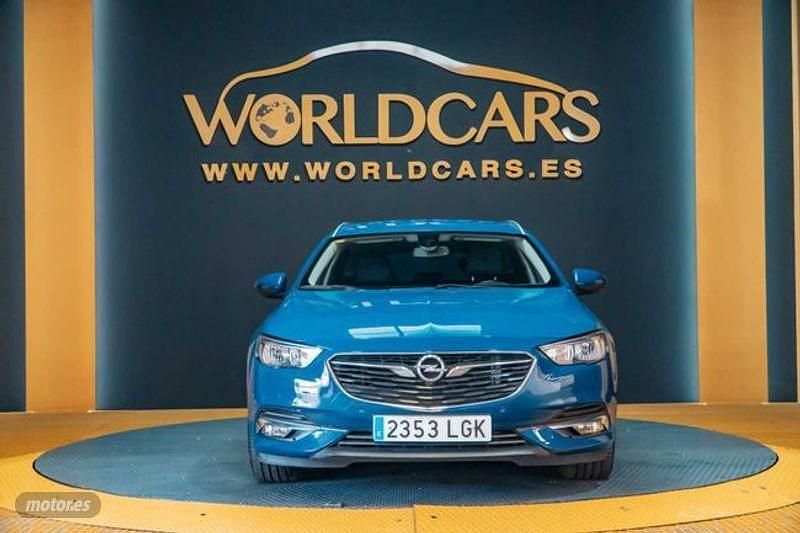 Usado Opel Insignia Innovation 136 CV (100 kW) 2020 Azul Familiar