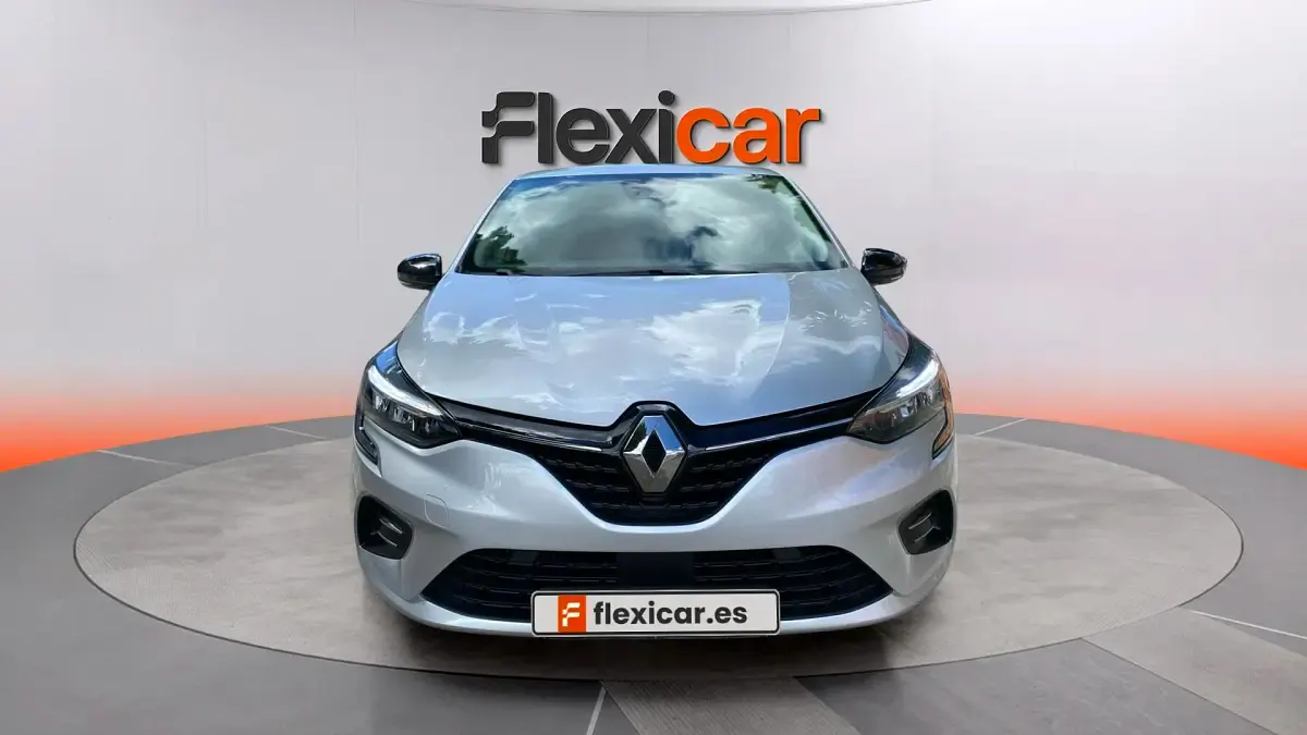 Käytetty Renault Clio V Business 90 HP (66 kW) 2021 Harmaa Sedan