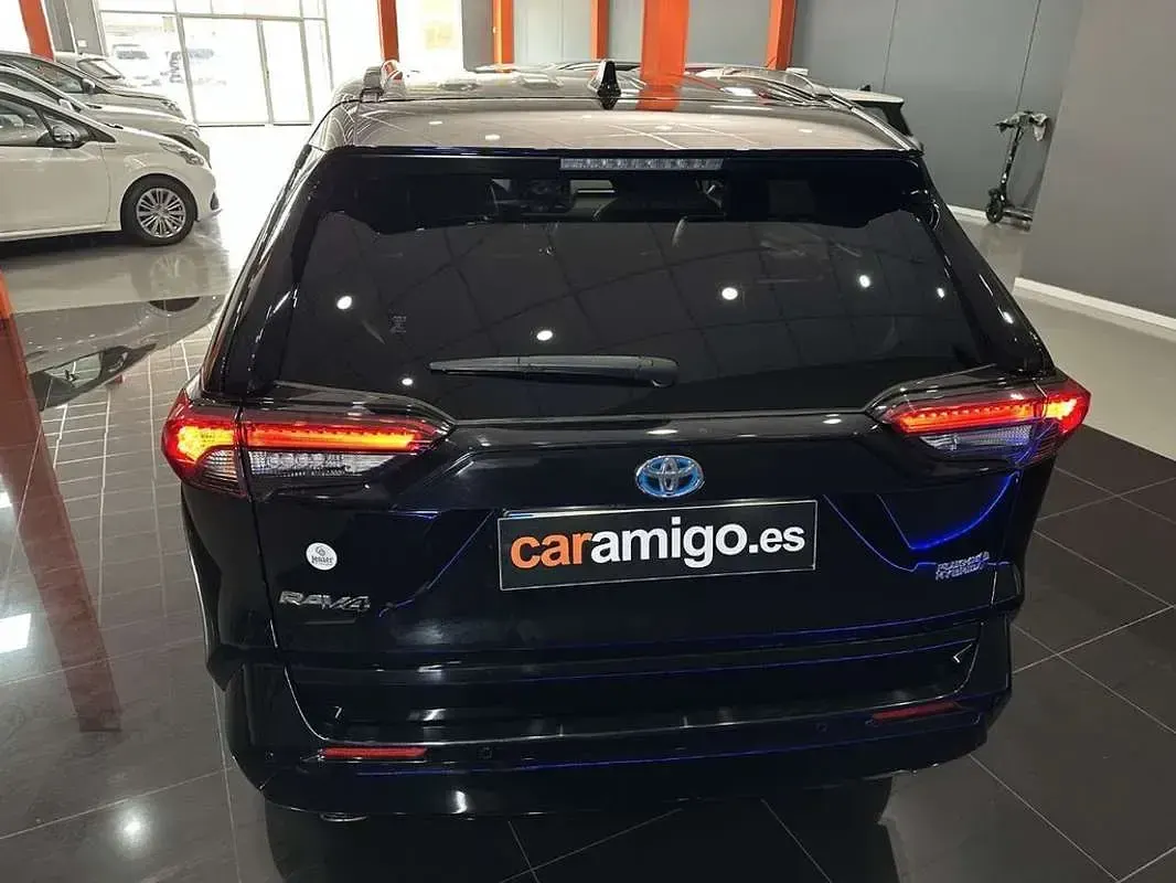 Usado Toyota RAV4 Hybrid Plus 306 CV (225 kW) 2022 Negro SUV