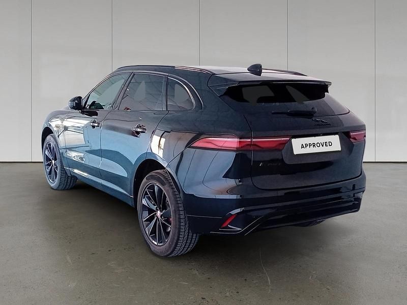 Usado Jaguar F-Pace R-Dynamic 163 CV (119 kW) 2023 Santorini black SUV