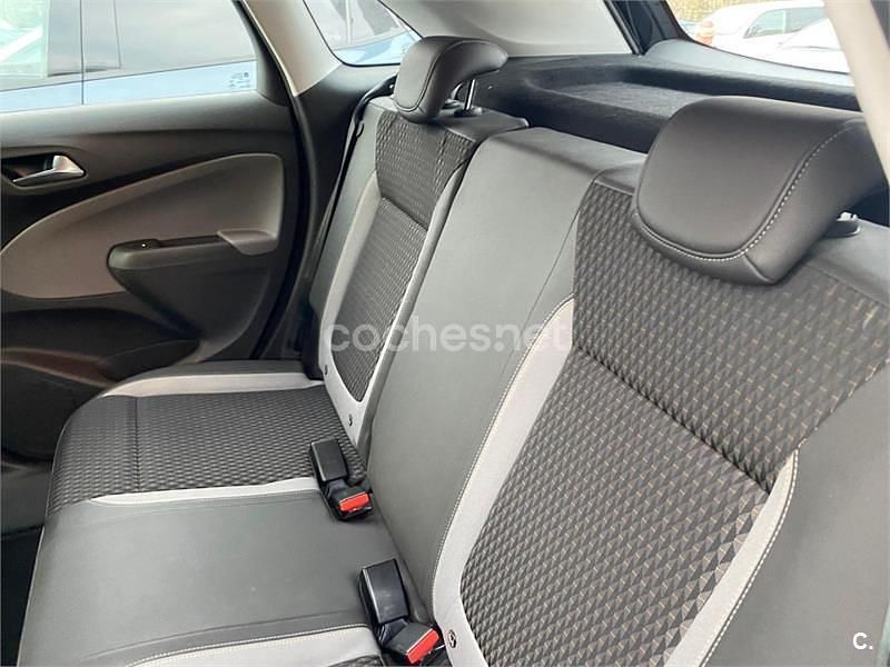 Usado Opel Crossland X Innovation 130 CV (95 kW) 2020 Negro SUV