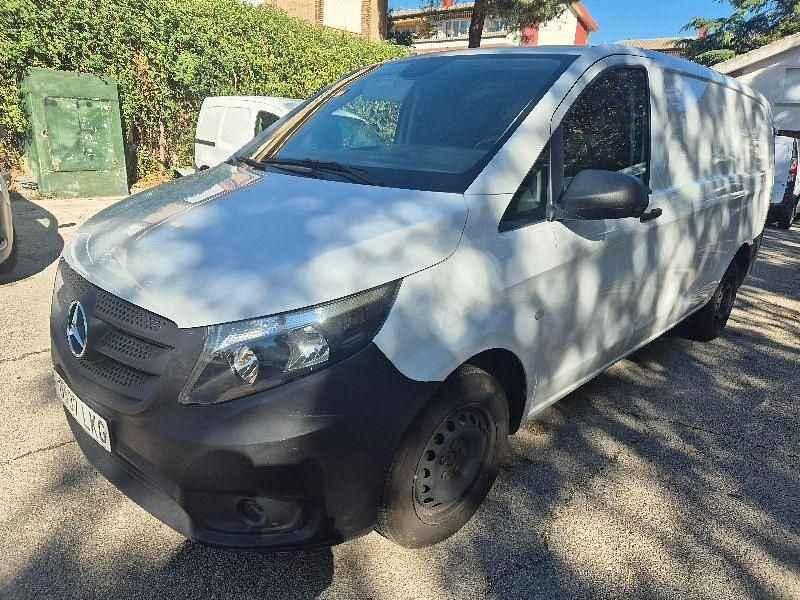 Usado Mercedes Vito 102 CV (75 kW) 2020 Blanco Van