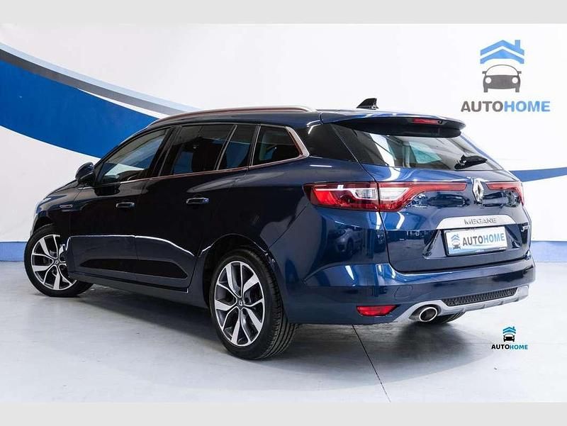 Usado Renault Mégane GrandTour Bose Edition 110 CV (80 kW) 2017 Azul Familiar