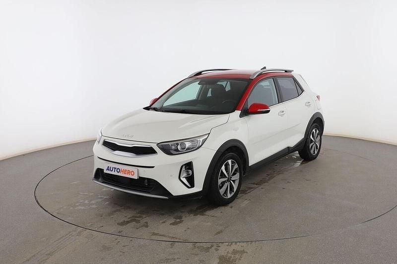 Blanco Usado 2021 Kia Stonic SUV | 19.599 € (Precio justo) - Imagen 1/3