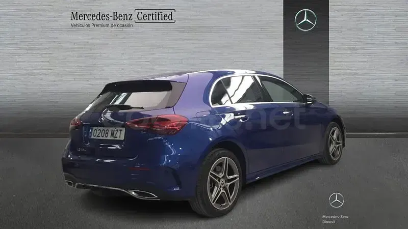 Usado Mercedes A250 218 CV (160 kW) 2025 Azul espectra Berlina