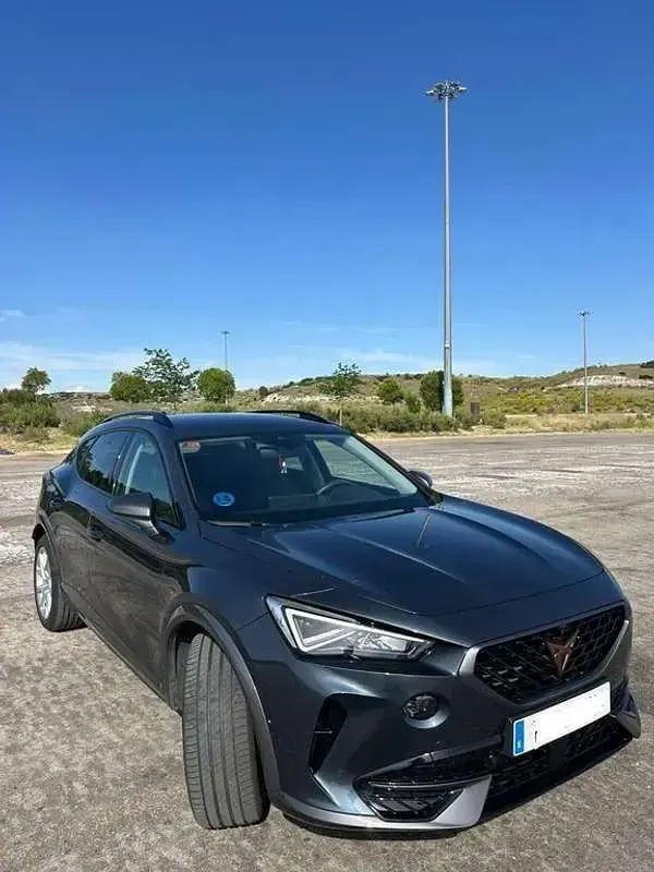 Usado Cupra Formentor 204 CV (150 kW) 2022 Gris SUV