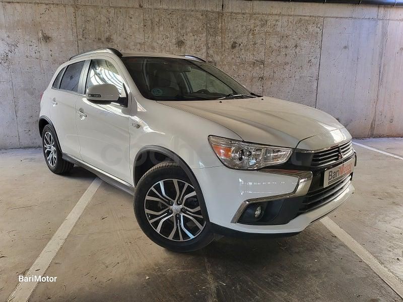 Usado Mitsubishi ASX Motion 114 CV (83 kW) 2017 Blanco SUV