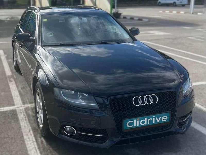 Usado Audi A4 Premium 120 CV (88 kW) 2009 Negro Familiar