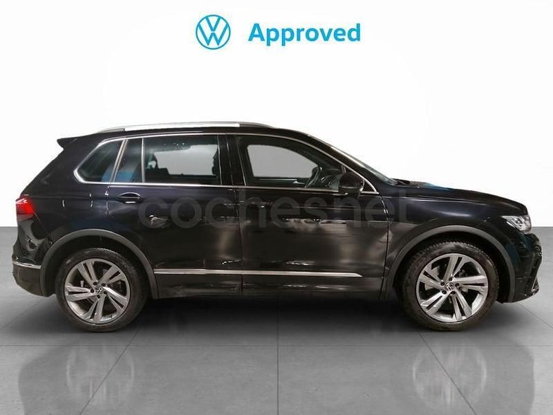 Usado VW Tiguan R-line 150 CV (110 kW) 2021 Negro SUV