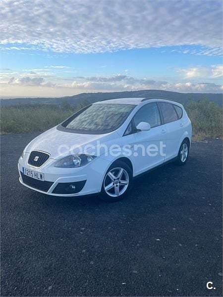 Blanco Usado 2012 Seat Altea XL Style Monovolumen | 4500 € (Super precio) - Imagen 1/4