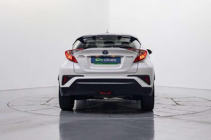 Usado Toyota C-HR Advance 98 CV (72 kW) 2018 Blanco SUV