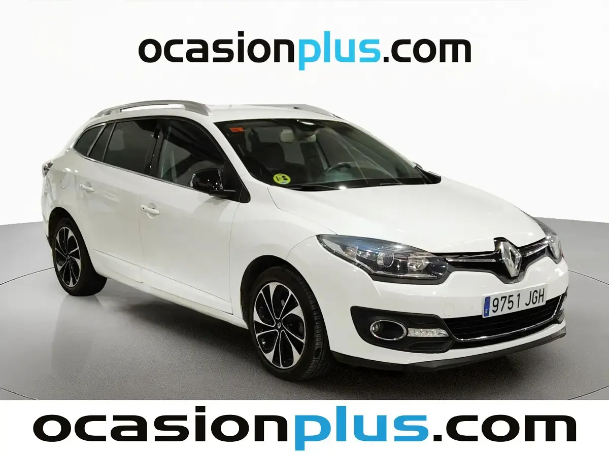 Usado Renault Mégane III Bose Edition 130 CV (95 kW) 2015 Blanco Familiar