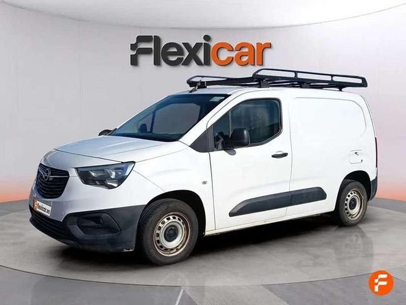 Usado Opel Combo Life Edition 102 CV (75 kW) 2021 Blanco Monovolumen