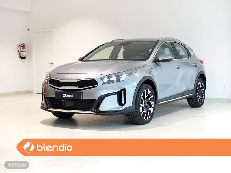 Gris Usado 2023 Kia XCeed SUV | 33.890 € - Imagen 1/4
