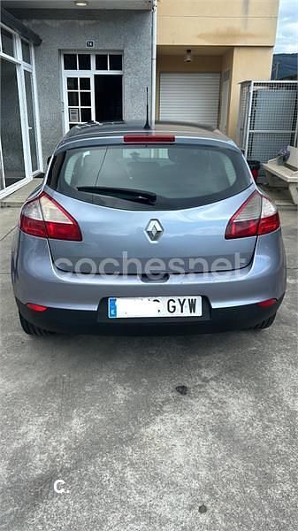 Usado Renault Mégane 105 CV (77 kW) 2010 Azul Berlina