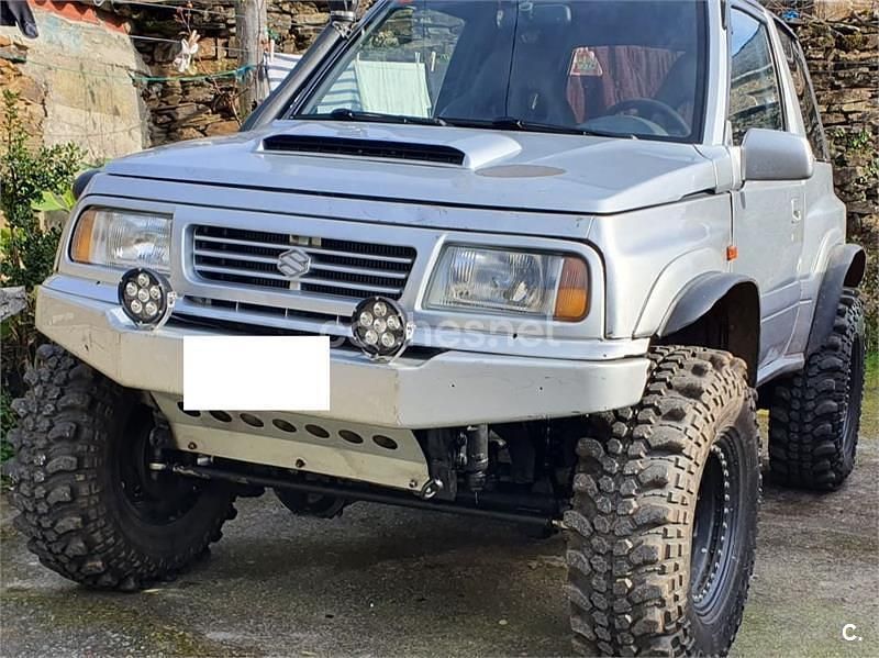 Usado Suzuki Vitara 75 CV (55 kW) 1998 Gris / plata SUV