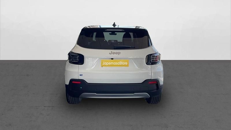 Usado Jeep Avenger EV Summit 114 kW (156 CV) 2024 Snow volcano SUV