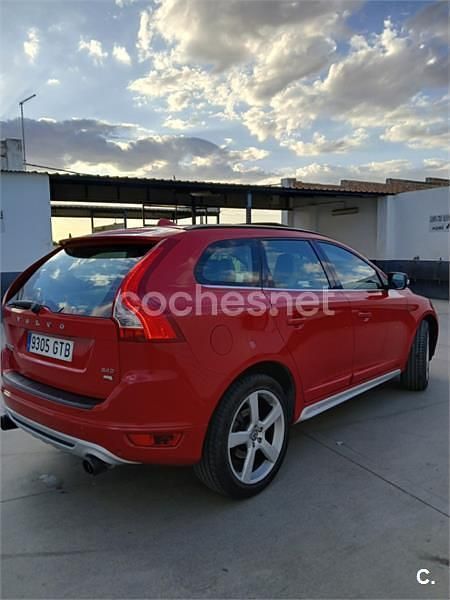 Usado Volvo XC60 R-Design 175 CV (128 kW) 2010 Rojo SUV