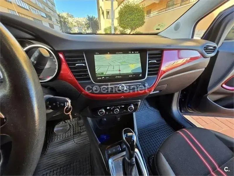 Usado Opel Crossland X GS Line 130 CV (95 kW) 2023 Azul SUV