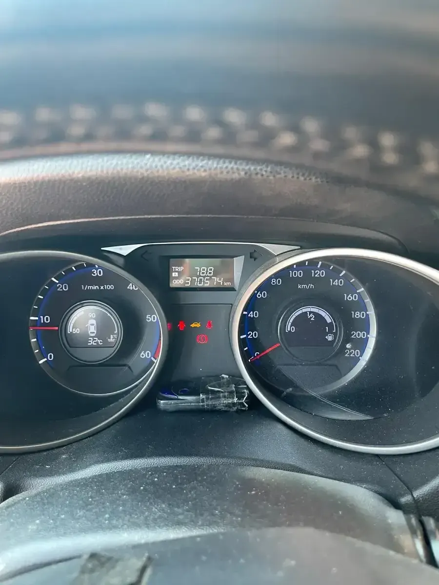 Usado Hyundai ix35 117 CV (86 kW) 2014 Blanco SUV