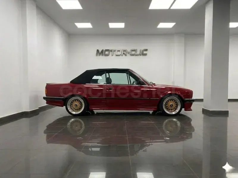 Usado BMW 325 Cabriolet 170 CV (125 kW) 1987 Granate Descapotable