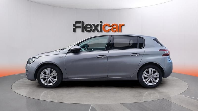 Usado Peugeot 308 Style 131 CV (96 kW) 2017 Gris Berlina