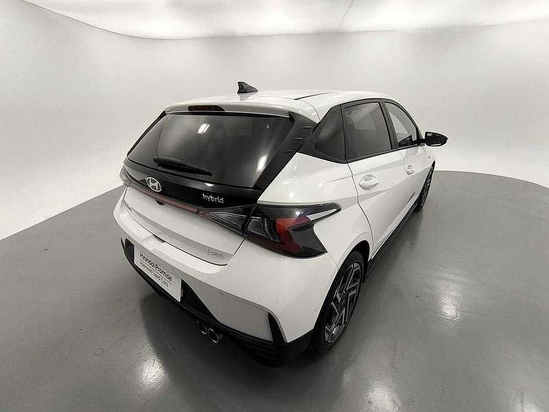 Usado Hyundai i20 N Line 102 CV (75 kW) 2024 Atlas white Utilitario