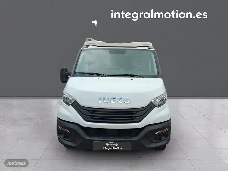 Usado Iveco Daily 156 CV (114 kW) 2023 Blanco Van