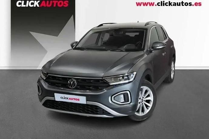 Usado VW T-Roc Life 151 CV (111 kW) 2024 Gris SUV