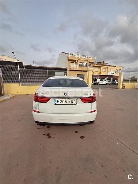Usado BMW 530 Gran Turismo 245 CV (180 kW) 2011 Blanco Berlina