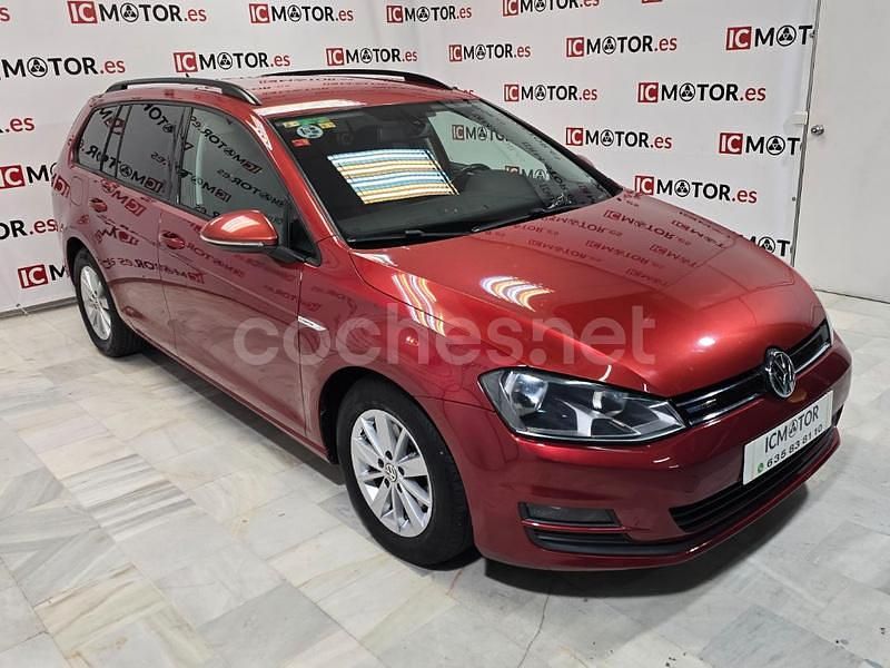 Usado VW Golf VII 110 CV (80 kW) 2014 Granate Familiar