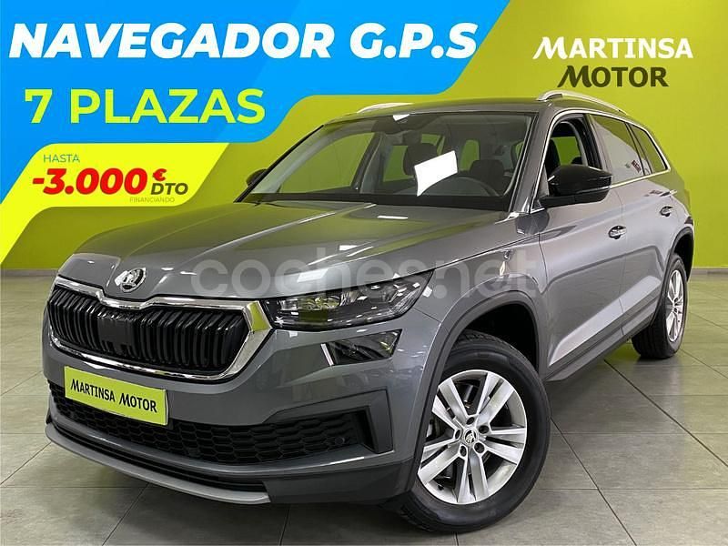 Gris / plata Usado 2023 Skoda Kodiaq Ambition SUV | 33.800 € (Un poco caro) - Imagen 1/4