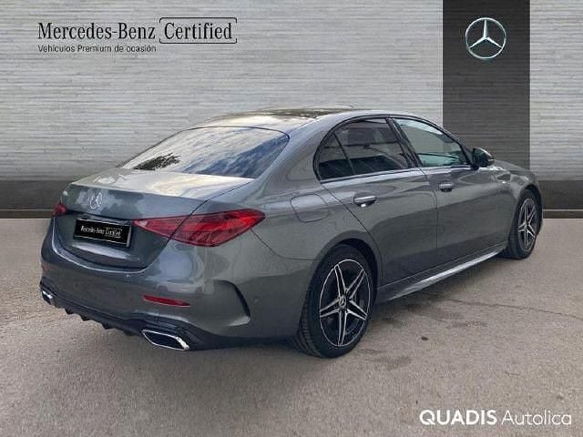 Käytetty Mercedes C220 AMG line 200 HP (147 kW) 2025 Harmaa
