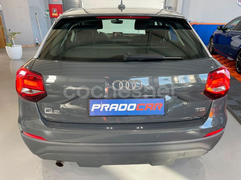 Usado Audi Q2 Advanced Plus 116 CV (85 kW) 2019 Gris / plata SUV