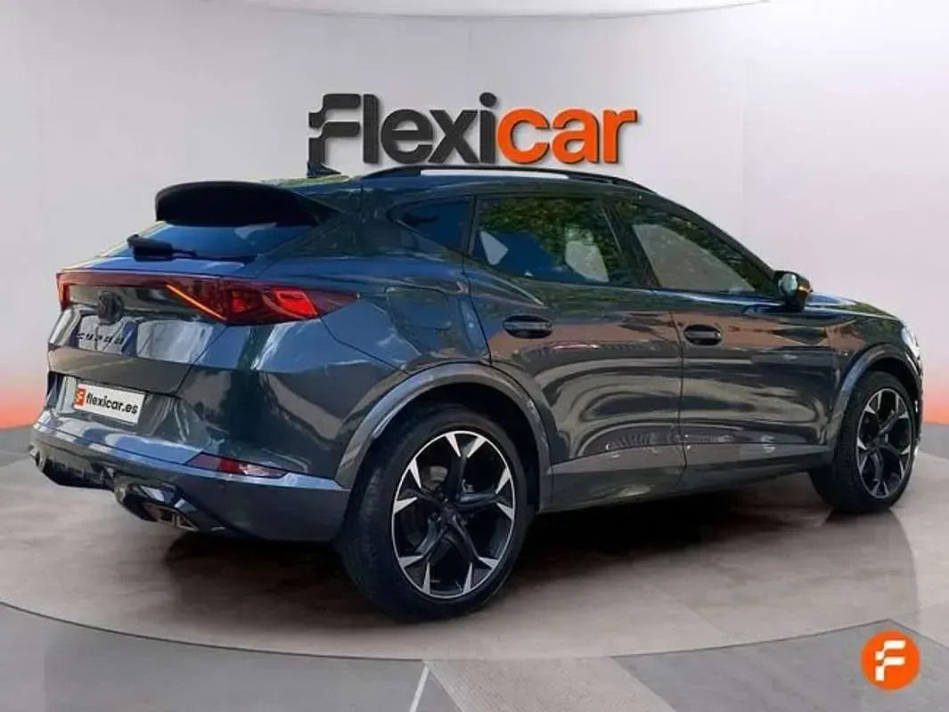 Usado Cupra Formentor 204 CV (150 kW) 2023 Gris SUV