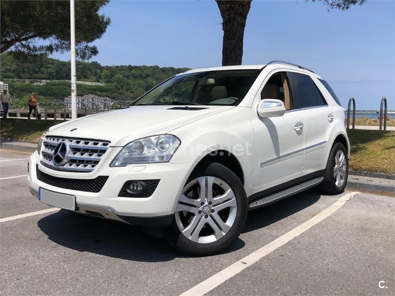 Usado Mercedes ML350 224 CV (164 kW) 2010 Blanco SUV