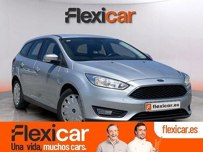 Gris Usado 2017 Ford Focus ST-Line Utilitario | 8480 € (Super precio) - Imagen 1/4