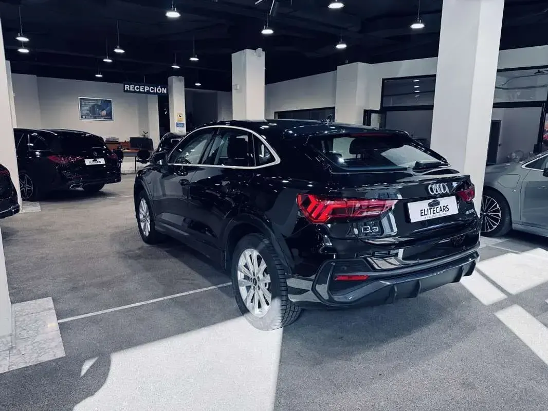 Usado Audi Q3 Sportback Advanced 245 CV (180 kW) 2021 Negro SUV