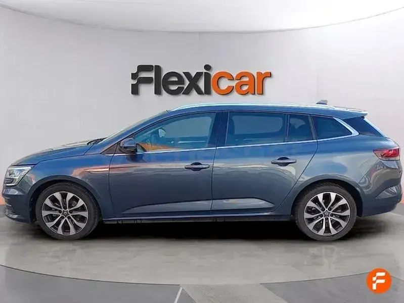 Usado Renault Mégane GrandTour Techno 140 CV (102 kW) 2022 Azul Familiar