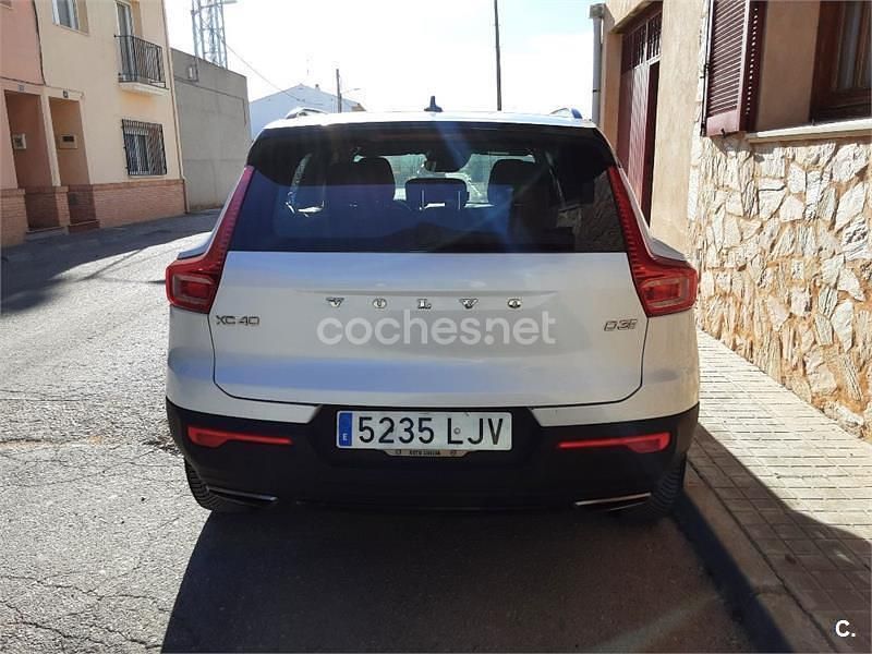 Usado Volvo XC40 R-Design 150 CV (110 kW) 2020 Blanco SUV
