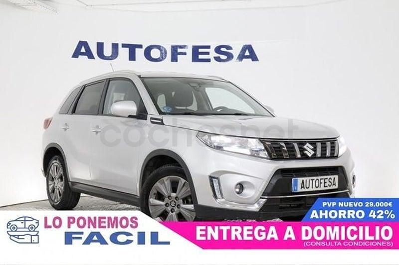 Usado Suzuki Vitara 129 CV (94 kW) 2020 Gris / plata SUV
