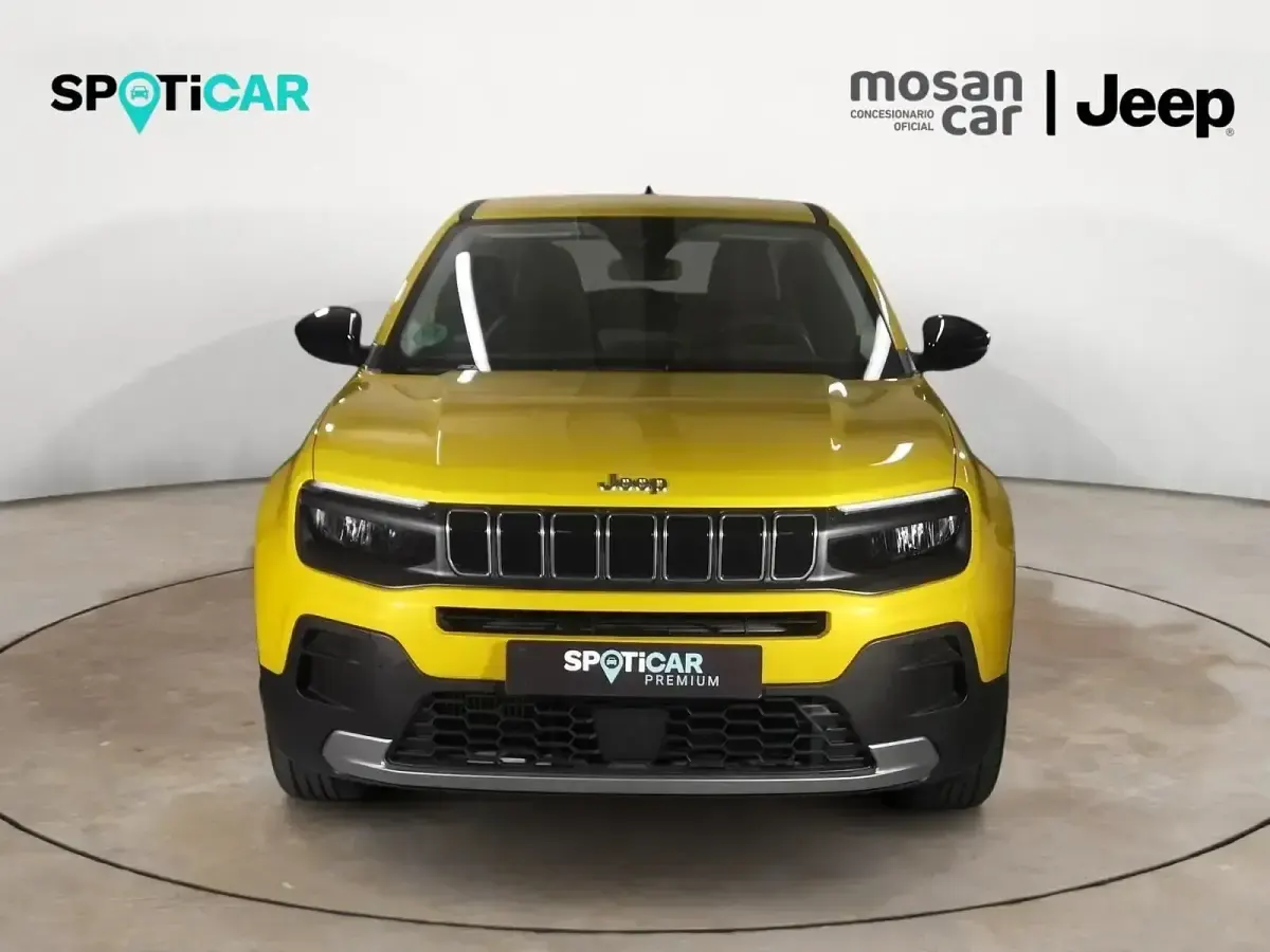 Käytetty Jeep Avenger Altitude 100 HP (73 kW) 2025 Keltainen Katumaasturi