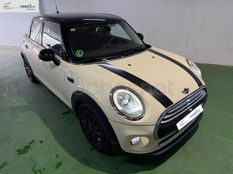 Usado Mini Cooper D 116 CV (85 kW) 2015 Blanco Utilitario