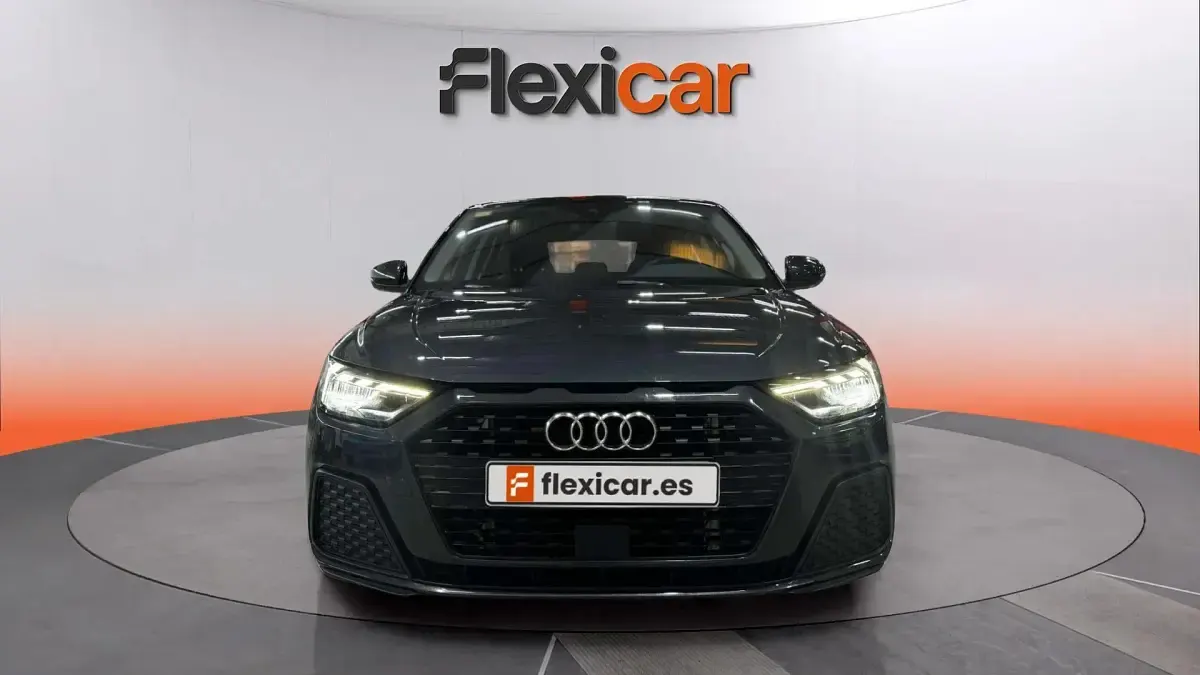 Usado Audi A1 Sportback Premium 116 CV (85 kW) 2019 Gris Utilitario